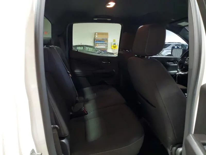 2024 GMC CANYON   
