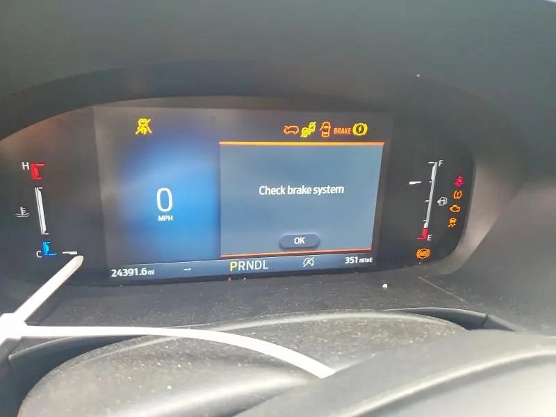 2025 FORD ESCAPE ST LINE  