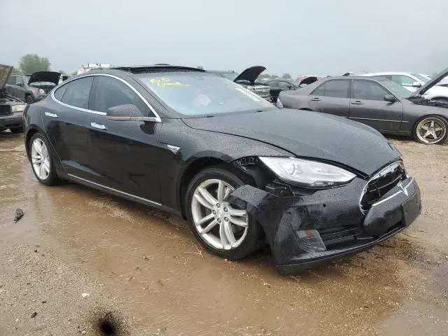 2015 TESLA MODEL S 70D  