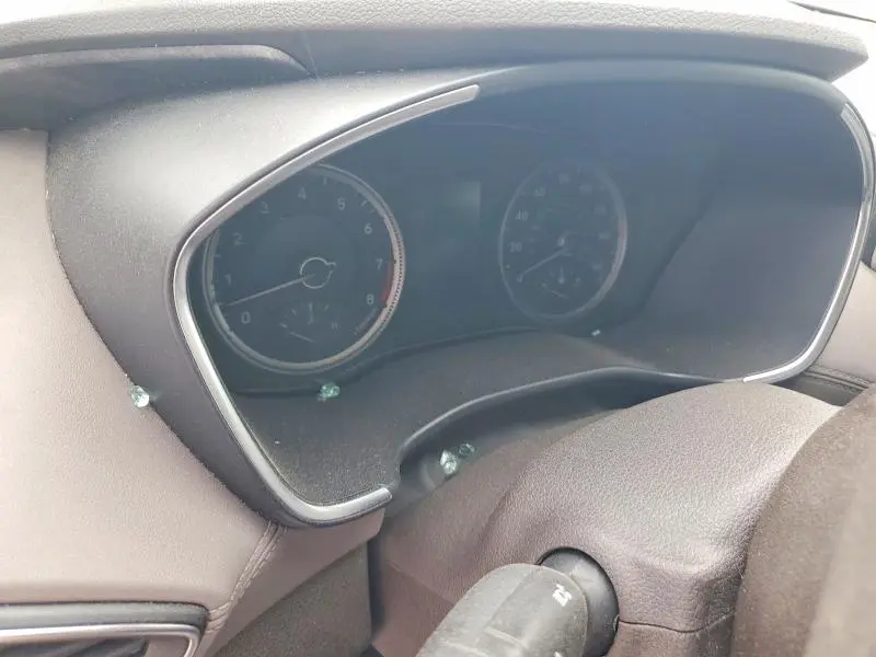 2020 HYUNDAI SANTA FE SE  