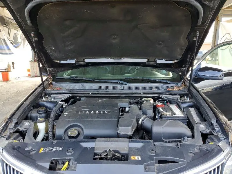 2016 LINCOLN MKS   