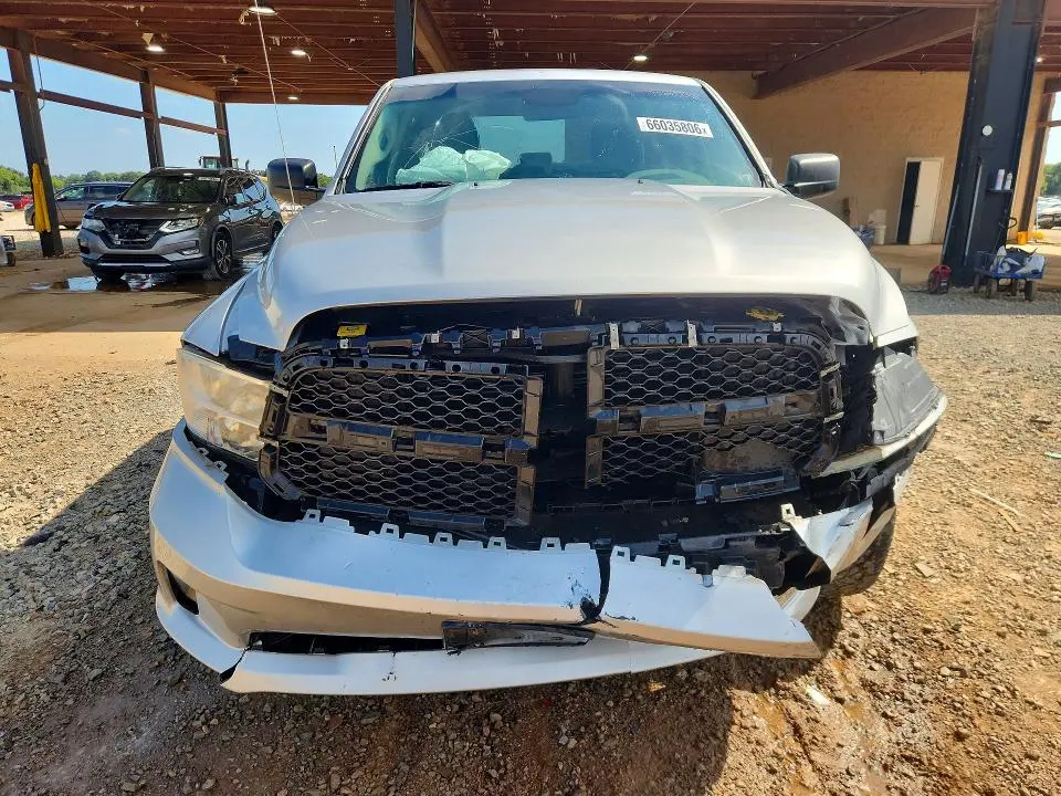 2017 RAM 1500 ST  