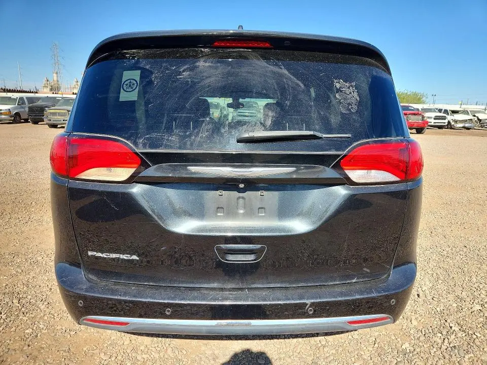 2017 CHRYSLER PACIFICA TOURING L  