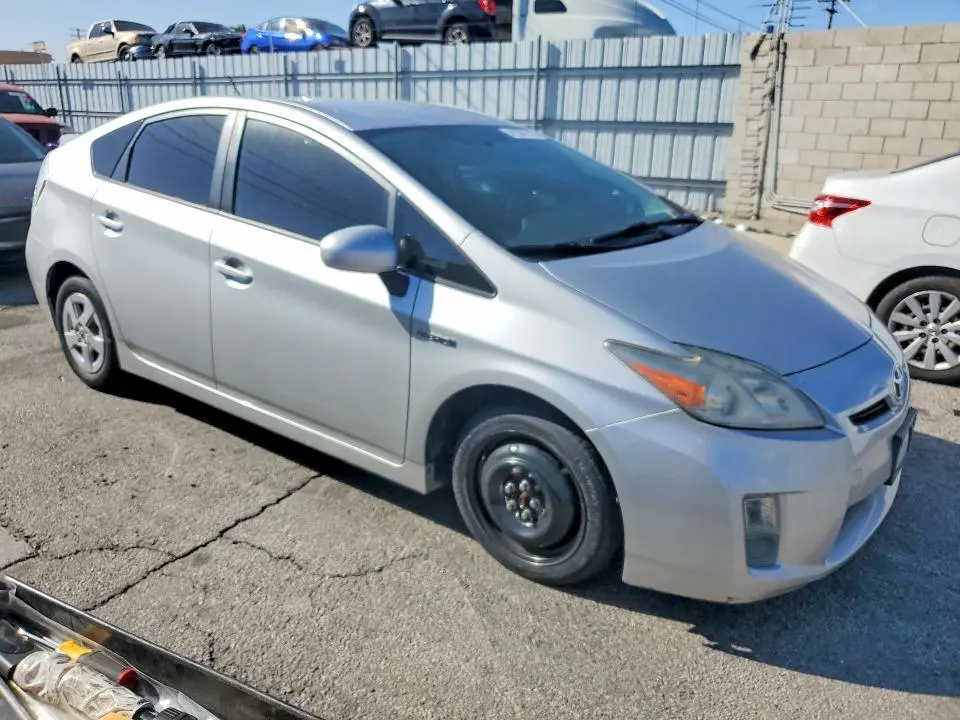 2011 TOYOTA PRIUS TWO  