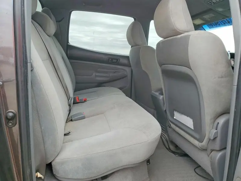 2011 TOYOTA TACOMA PRERUNNER V6  