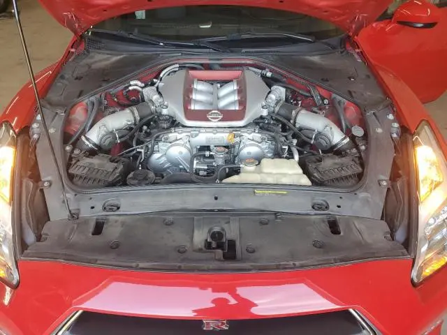 2015 NISSAN GT-R PREMIUM  