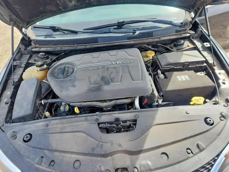 2016 CHRYSLER 200 C  