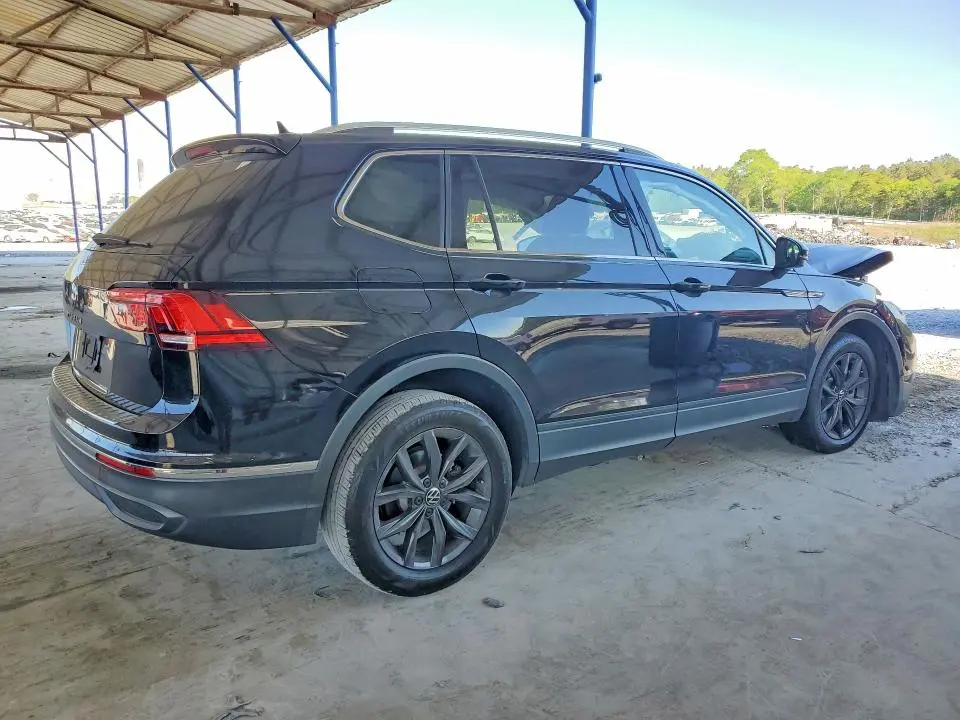 2022 VOLKSWAGEN TIGUAN   