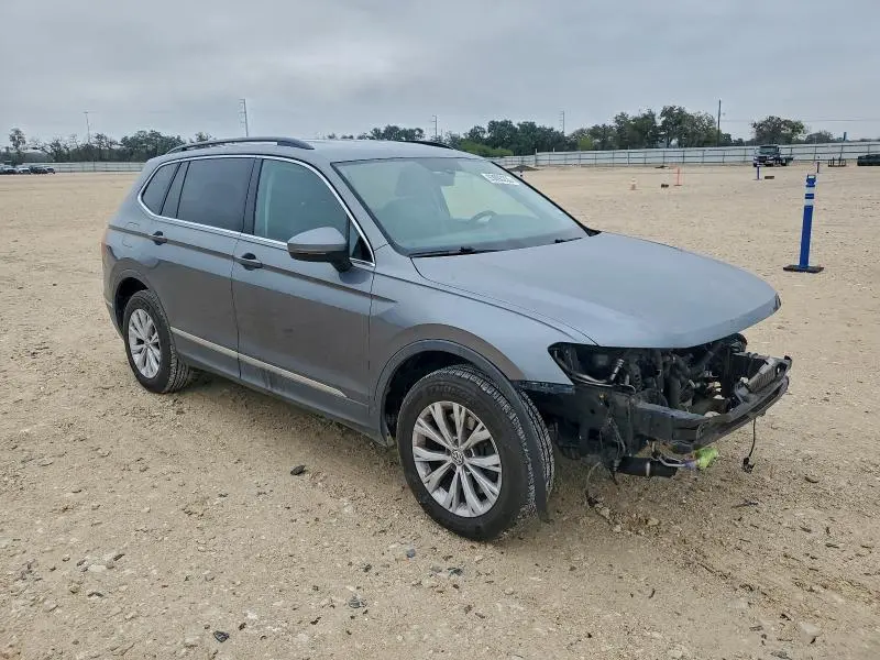 2018 VOLKSWAGEN TIGUAN SE  