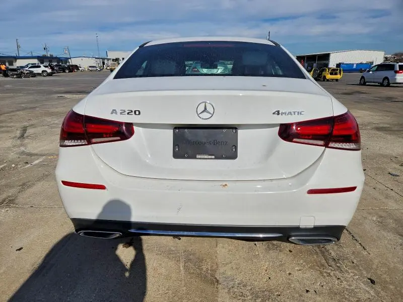 2019 MERCEDES-BENZ A 220 4MATIC  
