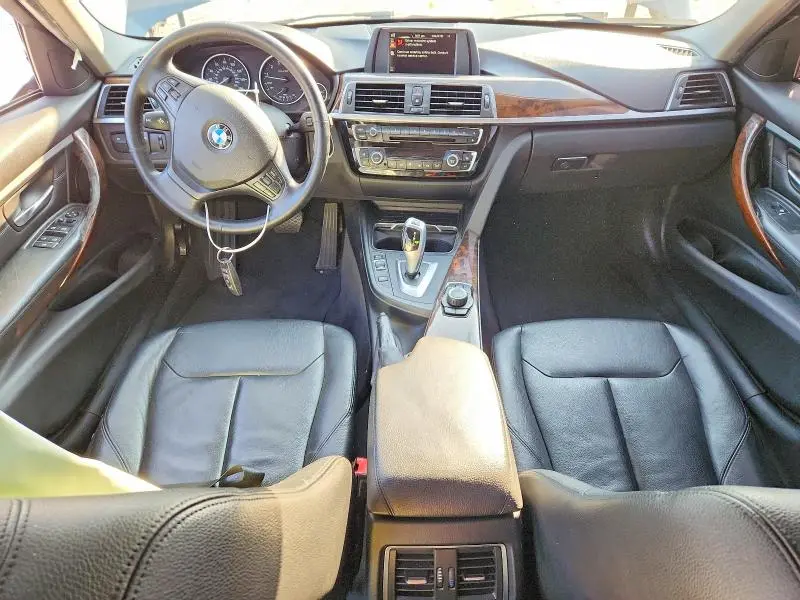2016 BMW 320 XI  