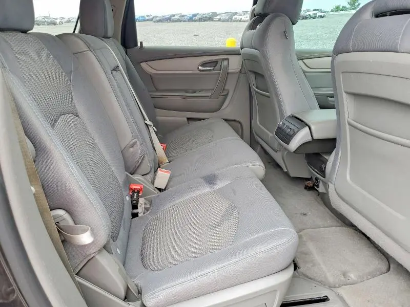 2017 CHEVROLET TRAVERSE LS  