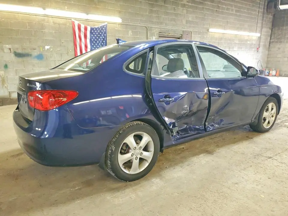 2010 HYUNDAI ELANTRA SE  