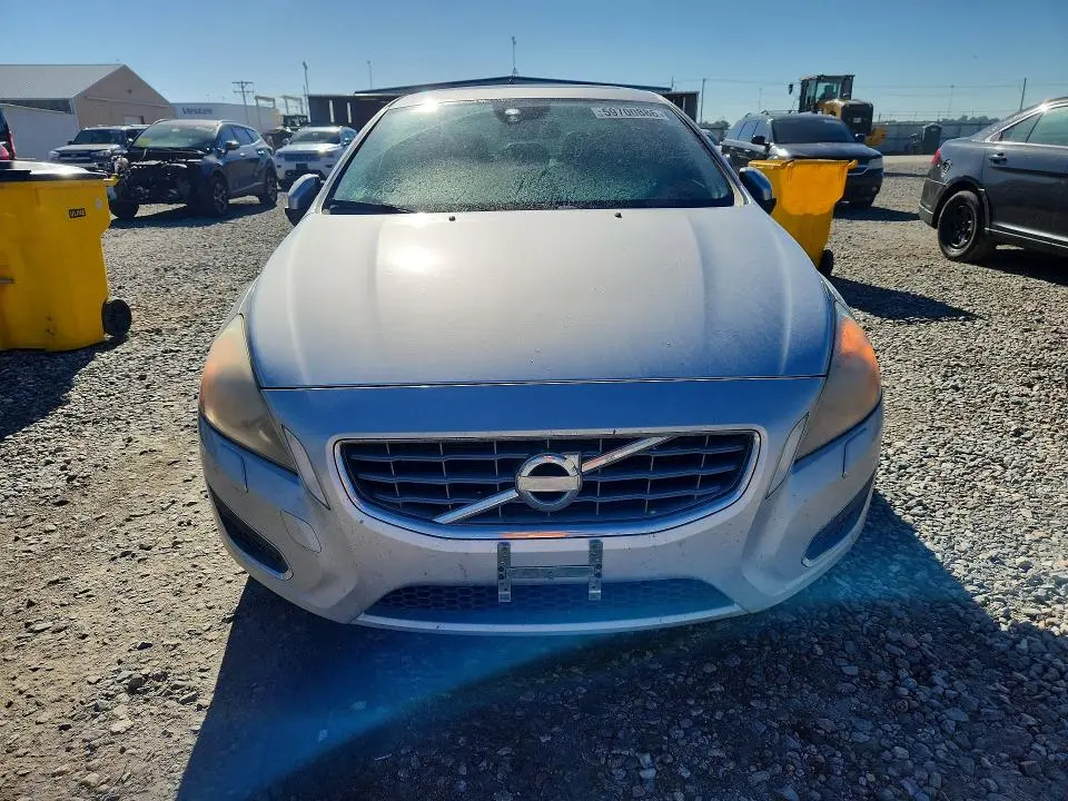 2012 VOLVO S60 T5  