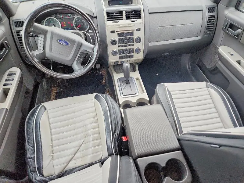 2011 FORD ESCAPE XLT  