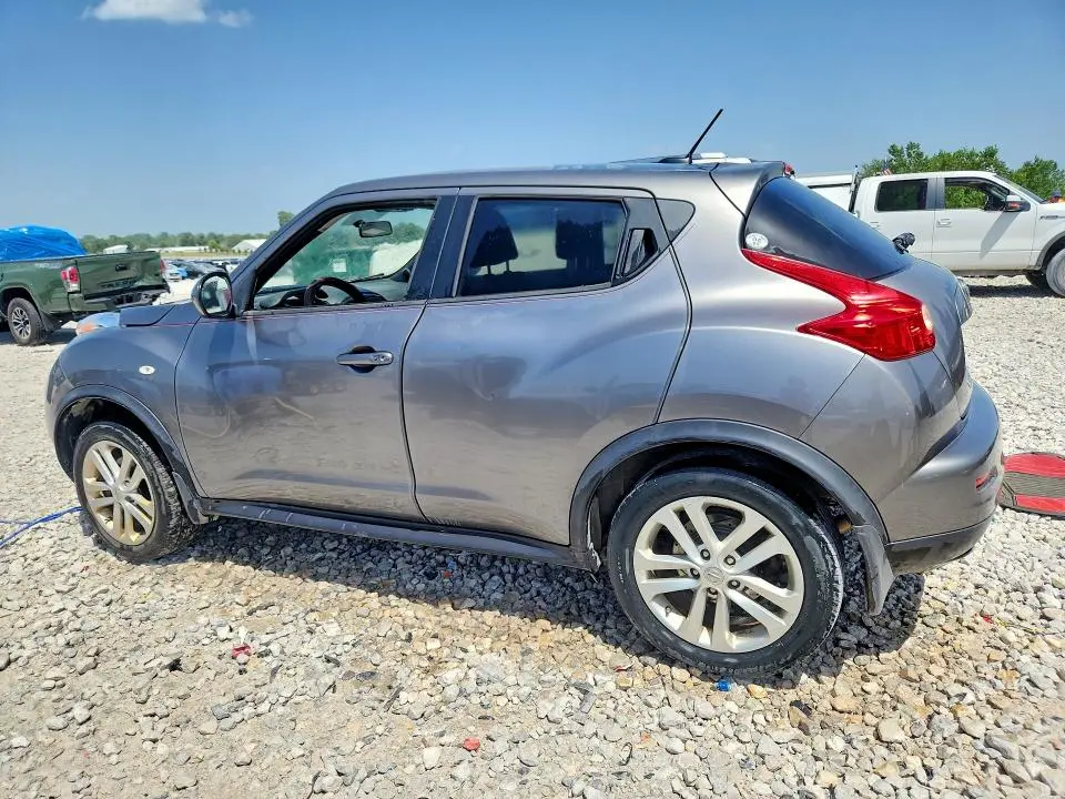 2014 NISSAN JUKE SV  