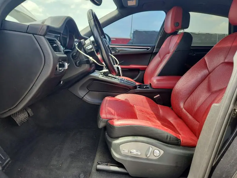 2017 PORSCHE MACAN S  