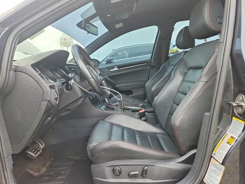 2015 VOLKSWAGEN GTI   