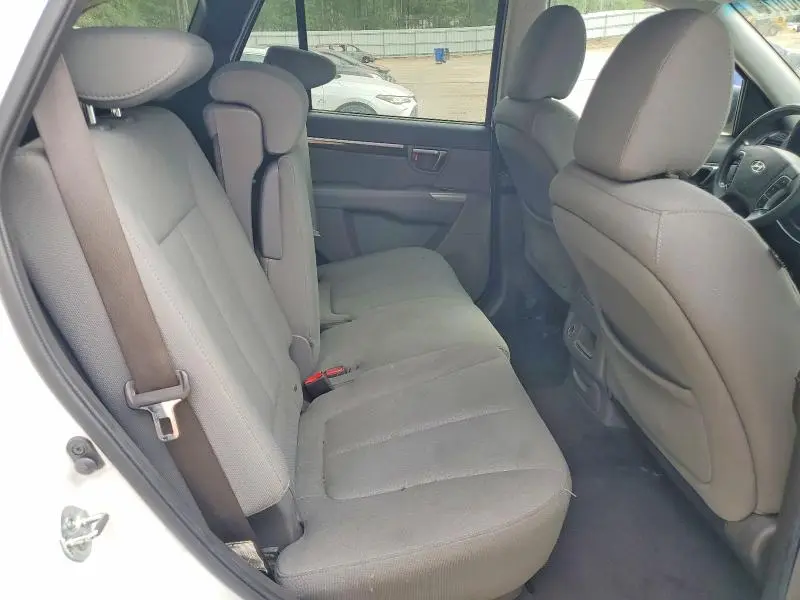 2011 HYUNDAI SANTA FE GLS  