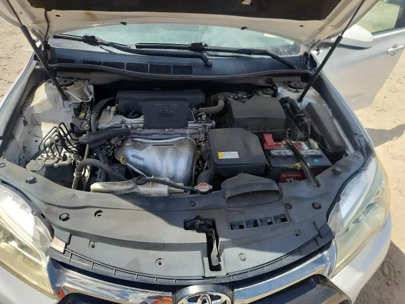 2016 TOYOTA CAMRY XSE  