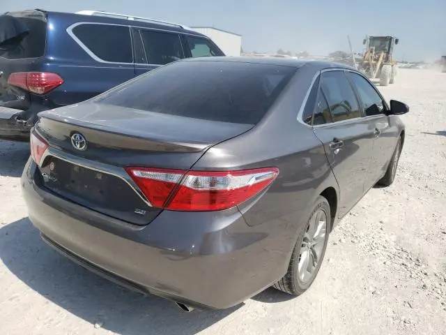 2016 TOYOTA CAMRY LE
