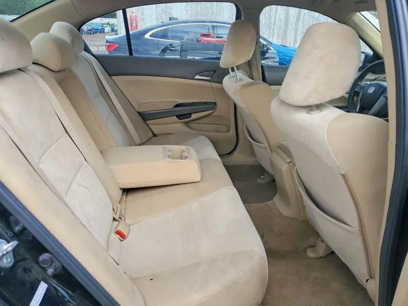 2010 HONDA ACCORD LX  