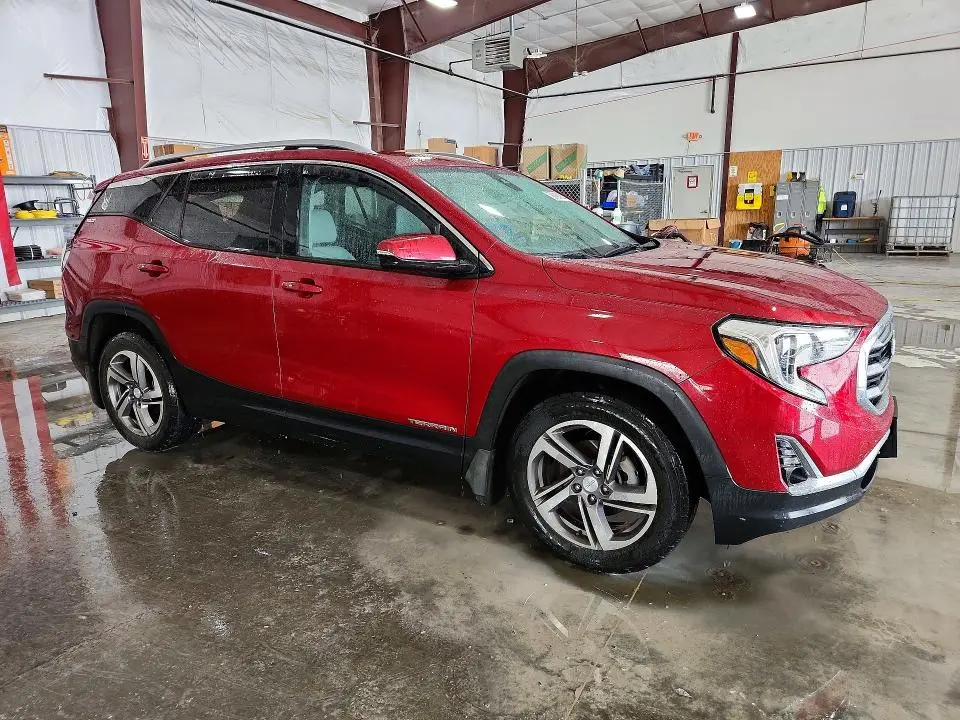 2019 GMC TERRAIN SLT  