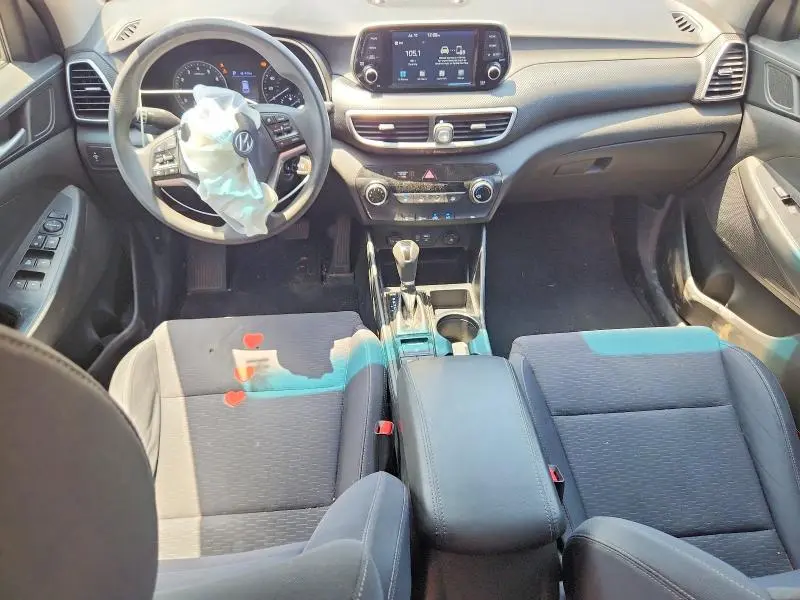 2021 HYUNDAI TUCSON SE  