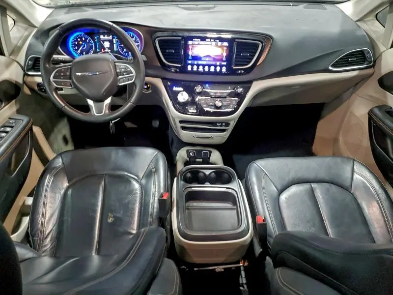 2017 CHRYSLER PACIFICA TOURING L  