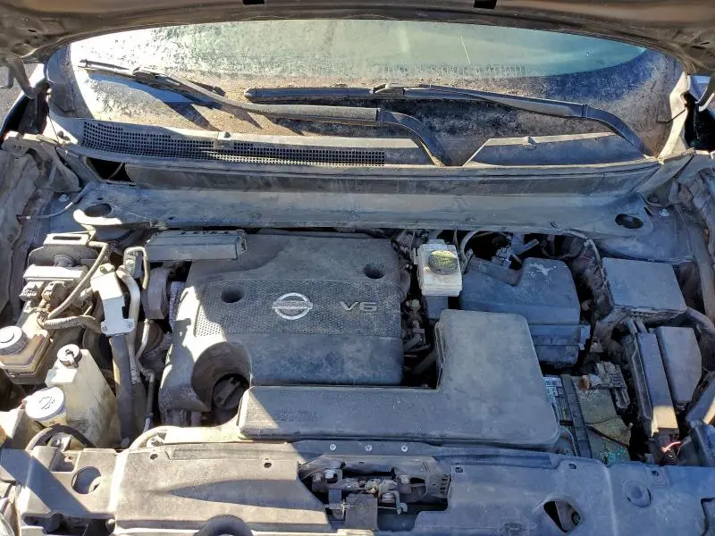 2013 NISSAN PATHFINDER S  