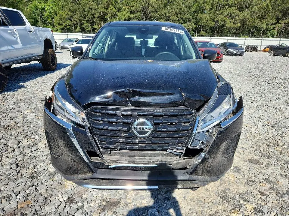 2021 NISSAN KICKS S  