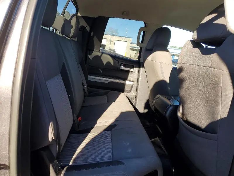 2017 TOYOTA TUNDRA DOUBLE CAB SR  