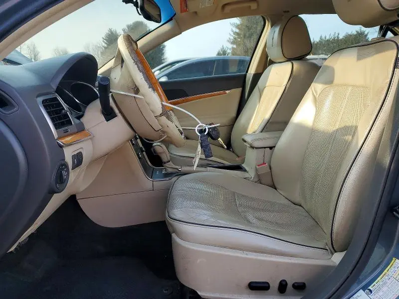 2011 LINCOLN MKZ   