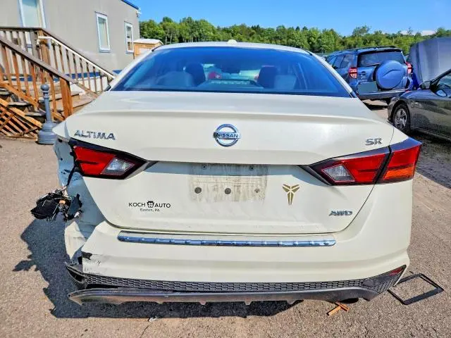 2019 NISSAN ALTIMA SR  