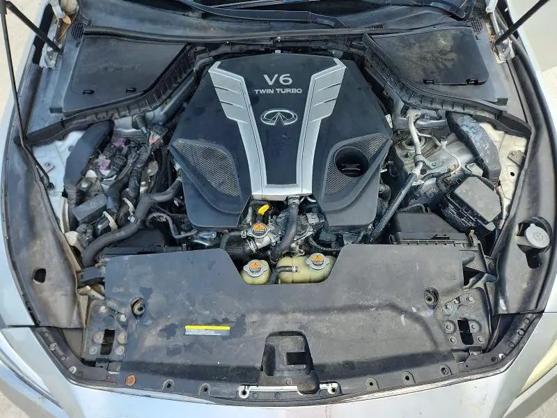 2017 INFINITI Q50 RED SPORT 400  