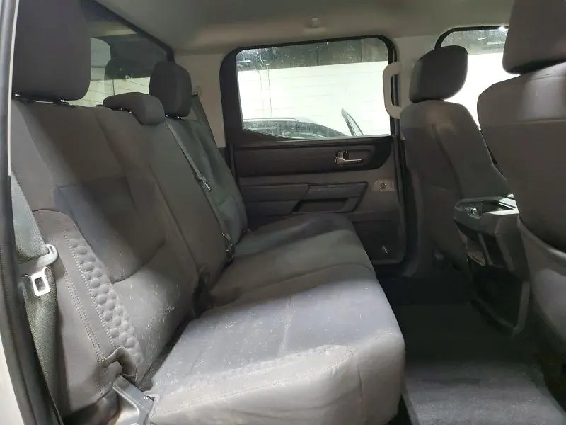 2023 TOYOTA TUNDRA CREWMAX SR  