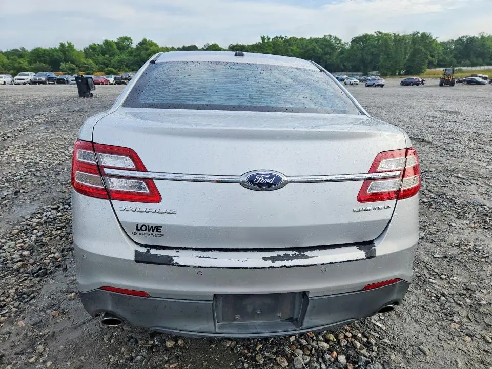 2015 FORD TAURUS LIMITED  