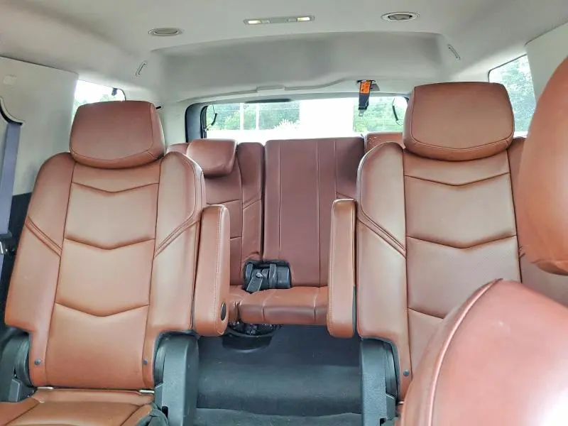 2015 CADILLAC ESCALADE LUXURY  