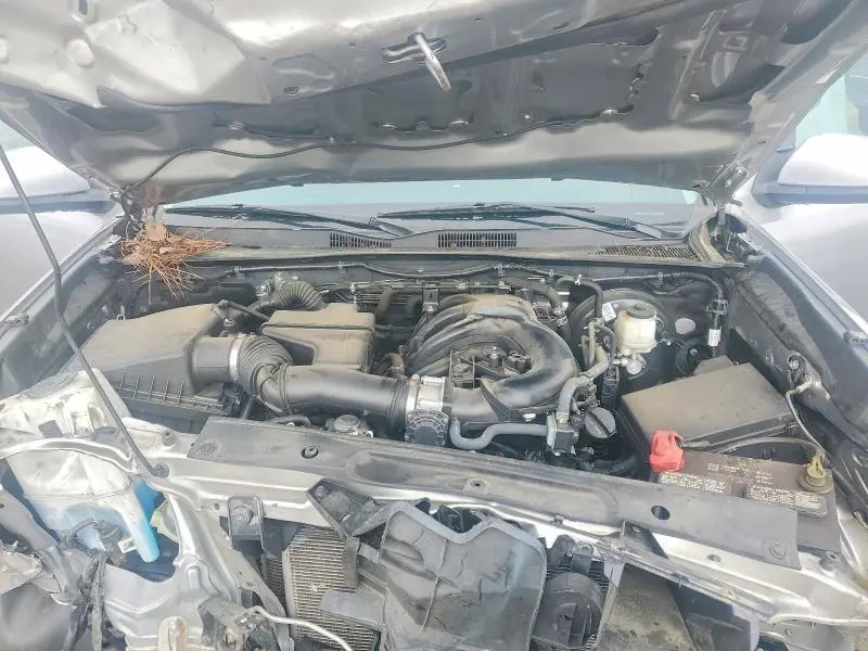 2020 TOYOTA TACOMA SR V6  