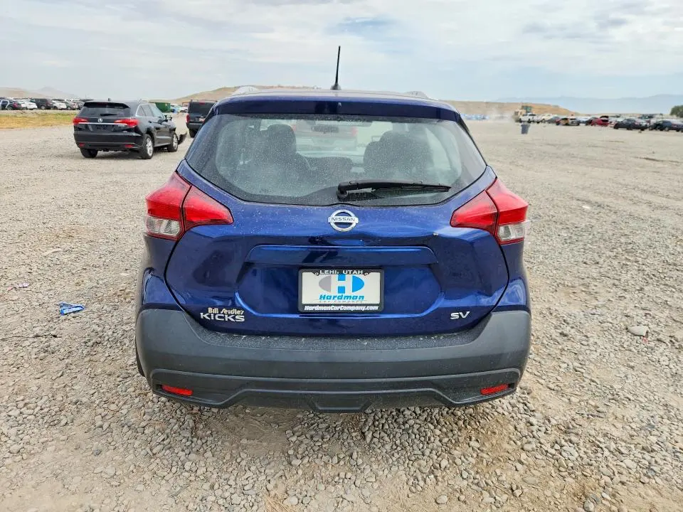 2019 NISSAN KICKS SV  