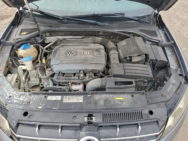 2015 VOLKSWAGEN PASSAT S  