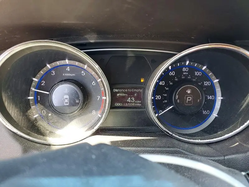2013 HYUNDAI SONATA GLS  