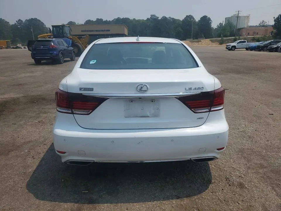 2015 LEXUS LS 460  