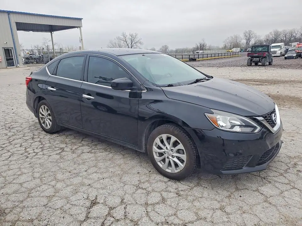 2018 NISSAN SENTRA SV  