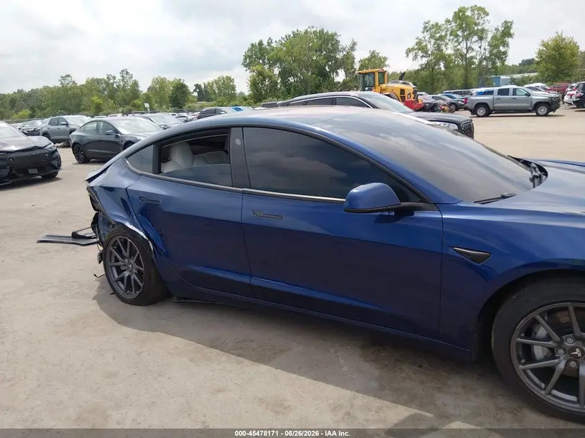 2018 TESLA MODEL 3 LONG RANGE/MID RANGE