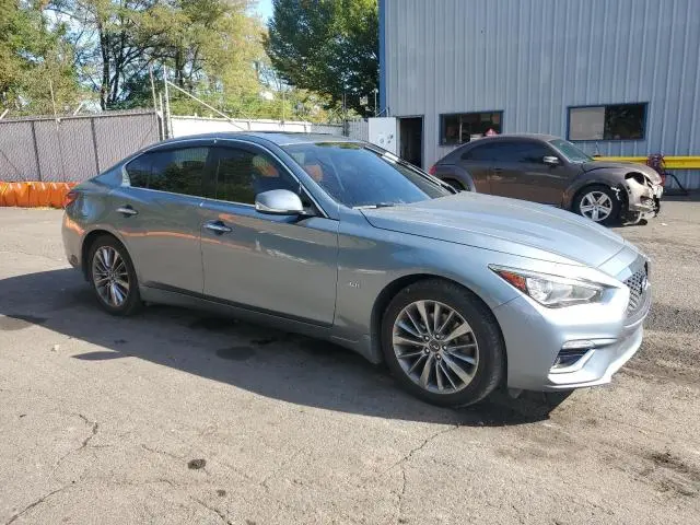 2018 INFINITI Q50 LUXE  