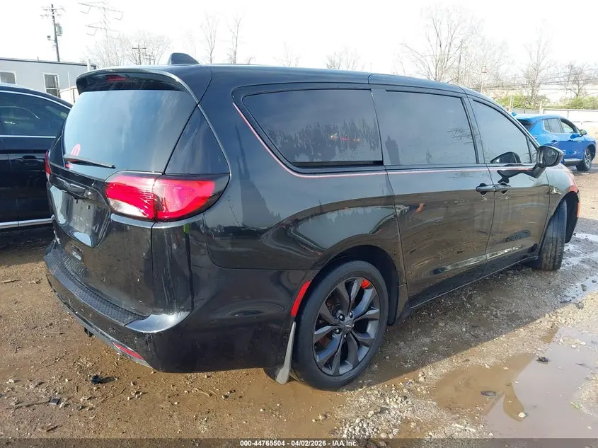 2020 CHRYSLER PACIFICA TOURING