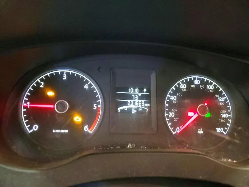 2011 VOLKSWAGEN JETTA TDI  