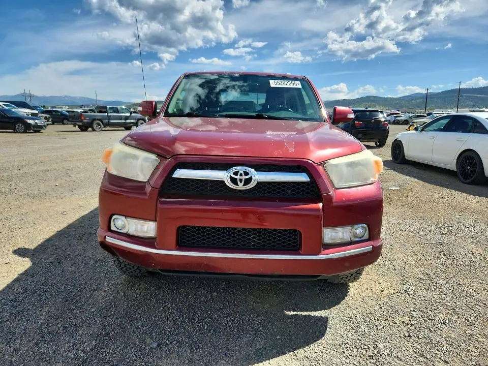 2013 TOYOTA 4RUNNER SR5  