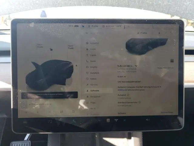 2024 TESLA MODEL Y 